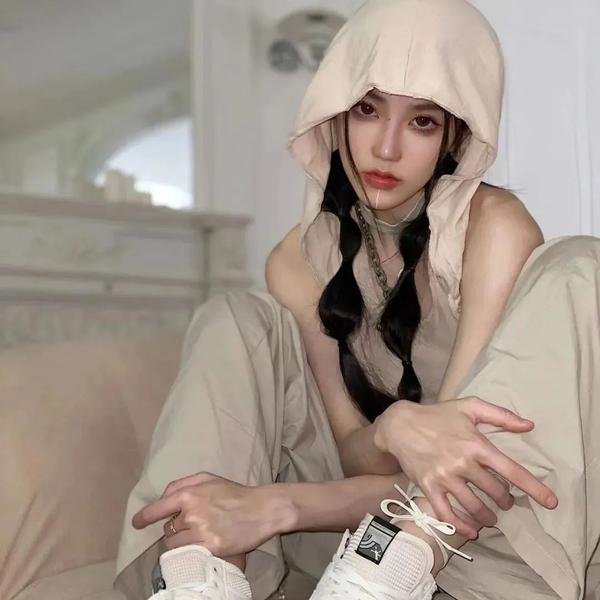 年轻战俘