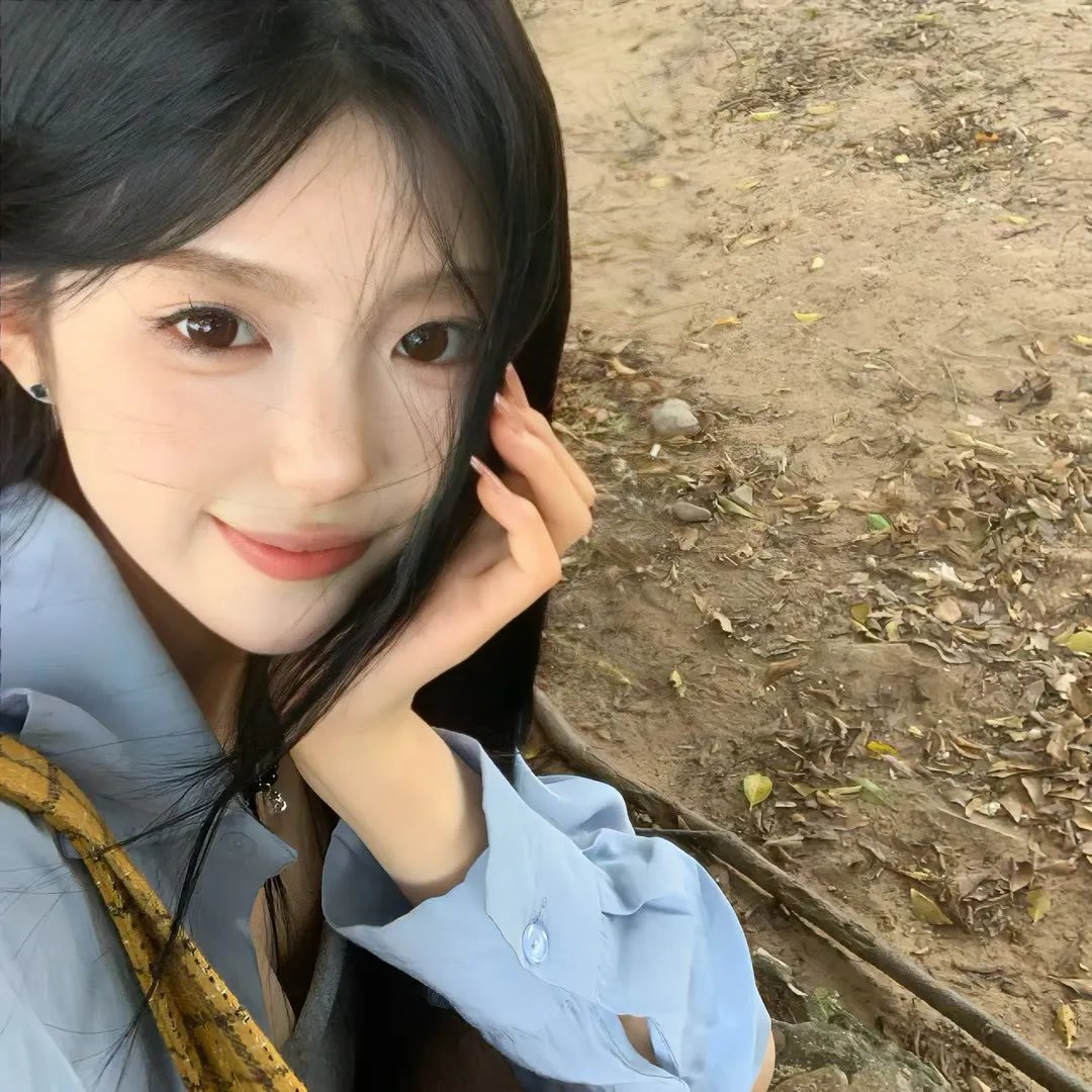 红色尾翼